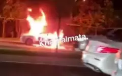 Машина горела на Аль-Фараби в Алматы