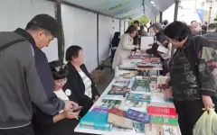 Известные печатные издательства приняли участие книжной ярмарке в Талдыкоргане
