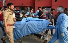 В индийском Кашмире вооруженные люди открыли огонь по туристам, не менее 20 человек погибли