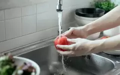 Алматинцам рассказали, сколько воды они тратят и как платить меньше
