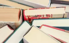 В Казахстане определят 100 популярных книг отечественных авторов