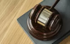 Осужден директор КГУ «Центра обеспечения безопасности дорожного движения» в Актобе