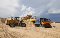 Незаконная добыча песка на 150 миллионов тенге пресечена в Семее