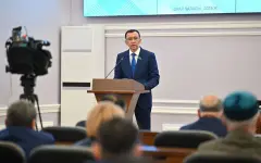 Маулен Ашимбаев поздравил соотечественников с Днем единства народа Казахстана