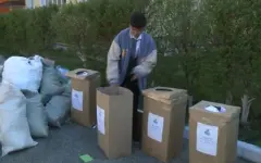 Актюбинские школьники собрали тонну макулатуры за сутки