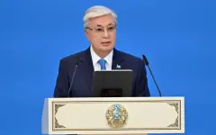 Президент поздравил казахстанцев с Днем единства народа