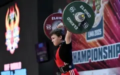 Сборная Казахстана завоевала второе золото на чемпионате мира по тяжелой атлетике