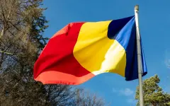 В Румынии снова проходят президентские выборы. Первая попытка не удалась из-за подозрений о российском вмешательстве