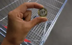 Продукты питания и услуги дорожают в Казахстане