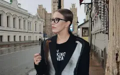 Для своего возраста вы супер: Ксения Собчак опубликовала фото в прозрачном наряде