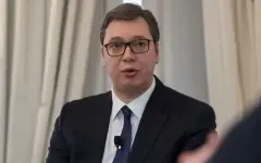 Самолет президента Сербии экстренно сел в Баку по пути в Москву на Парад Победы