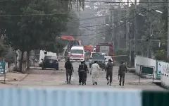 В Пакистане заявили о взрывах рядом с аэропортом возле границы с Индией