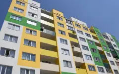 Обманутыми называют себя жители новостроек в Актобе