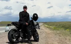 Али Окапов отправился в байкерское путешествие из Алматы в Ташкент
