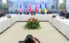 Переговоры по украинскому конфликту начались в Стамбуле