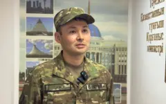 Офицер из Усть-Каменогорска любит делать сюрпризы родным