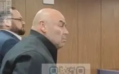 Напал с топором на бывшую: известного российского бизнесмена отправили под домашний арест