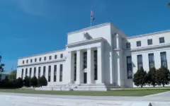 Федеральная резервная система США сократит штат сотрудников на 10%