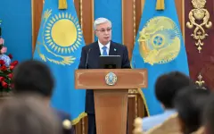 Токаев выступил на церемонии награждения работников культуры и искусства