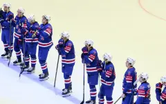 Сборная США по хоккею обыграла Финляндию в четвертьфинале ЧМ-2025