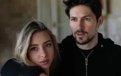 Павел Дуров купил на аукционе роль в фильме для своей возлюбленной