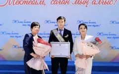 Определены 100 лучших школ Казахстана по итогам года