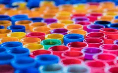 Костанайские школьники сдали 200 кг крышек в переработку и помогли больным детям