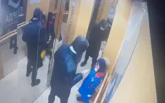 Нападение с ножом в лифте: у ребенка в Астане парализовано лицо
