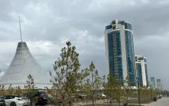 Сильные дожди с градом накроют Казахстан