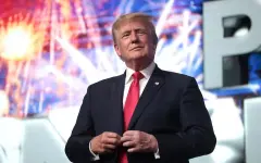 Трамп опубликовал пост о своей божественной миссии