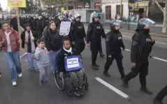 Протесты за права людей с инвалидностью охватили Буэнос-Айрес