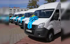 Подарок тем, кто дарит заботу: новые автомобили передали учреждениям для детей-сирот в Павлодарской области
