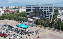 В Костанайской области масштабно отметили день Государственных символов