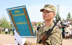 Страх перед армией у казахстанской молодежи связан с выходом из зоны комфорта — Минобороны