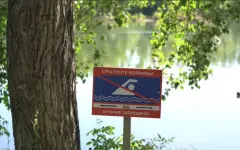 Коммунальные пляжи в ВКО не подготовили к началу купального сезона