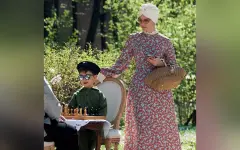 Пятая жена Евгения Петросяна показала модного сына и пожаловалась на него