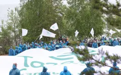 Акцией «Таза Қазақстан» открыли туристический сезон в Бурабае