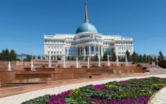 Токаев дал поручения новому министру обороны Казахстана