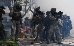 Хаос, стрельба и столкновения в Лос-Анджелесе: в США продолжаются протесты