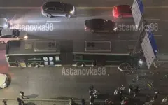 Закиева посетила девочку, потерявшую ноги после ДТП в Астане