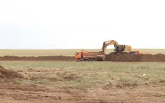 Молочно-товарную ферму строят в Карагандинской области