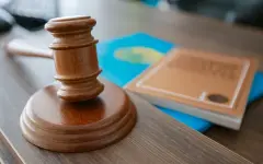 Чиновник и предприниматель получили большие сроки за аферу на 18 млн тенге