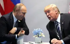 Путин и Трамп обсудили по телефону обострение на Ближнем Востоке и ситуацию в Украине