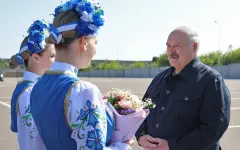 Лукашенко придумал подарок для Путина