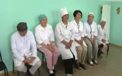 Династия врачей со стажем в 102 года живёт в области Абай
