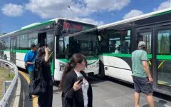 Два автобуса столкнулись на транспортной развязке в Астане