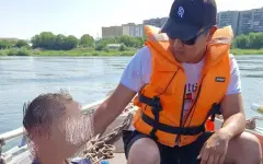 Житель области Абай едва не утонул, пытаясь перейти реку