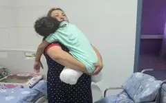 Девочку, потерявшую ноги в ДТП в Астане, выписали из больницы