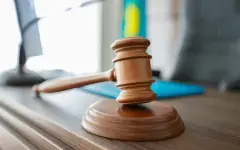 Зарезал и надругался: в Шымкенте судят обвиняемого в убийстве несовершеннолетней девушки