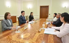 Госсоветник встретился с представителем ЮНИСЕФ в Казахстане